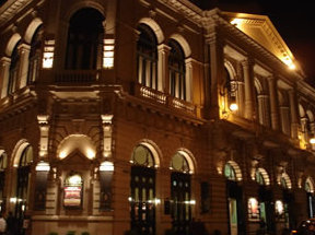 Teatro el Círculo - Museo de Arte Sacro
