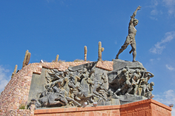 Monumento a los Héroes de la Independencia